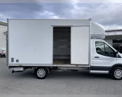 Ford Transit - Kassabíll (Minnaprófs) til leigu (1)
